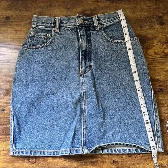 Vintage Jordache Cotton High Rise Lighter Wash Denim Skirt - Picture 7 of 10